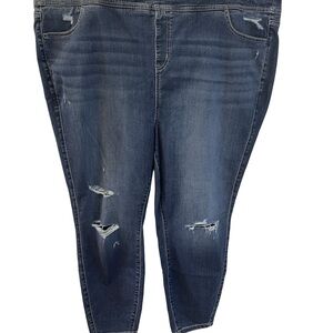 Torrid Pull On Distressed Soft Jean Sz 5X (R) NWT- Rise 15”, Inseam 28”, W 24.5